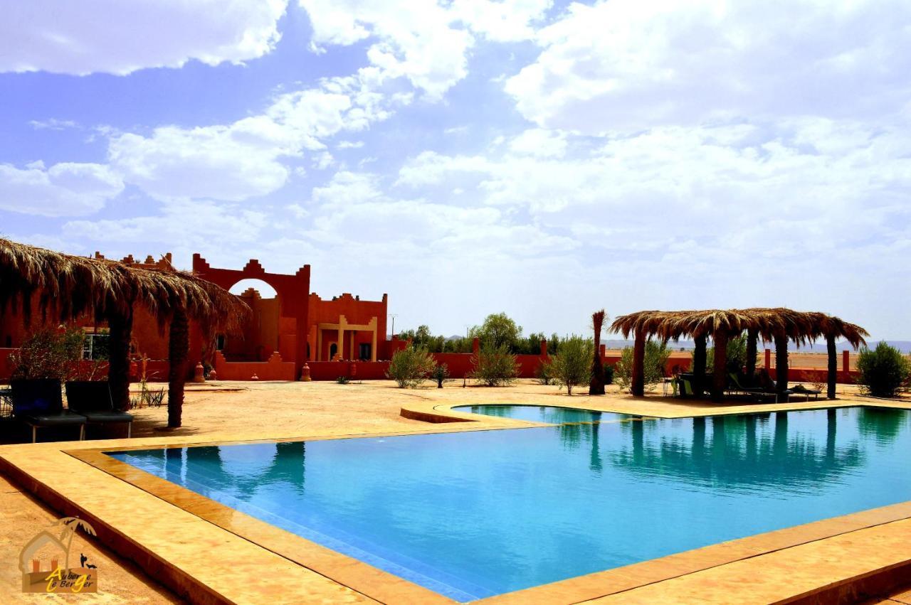 Hotel Kasbah Du Berger & Piscine Merzouga Exterior foto